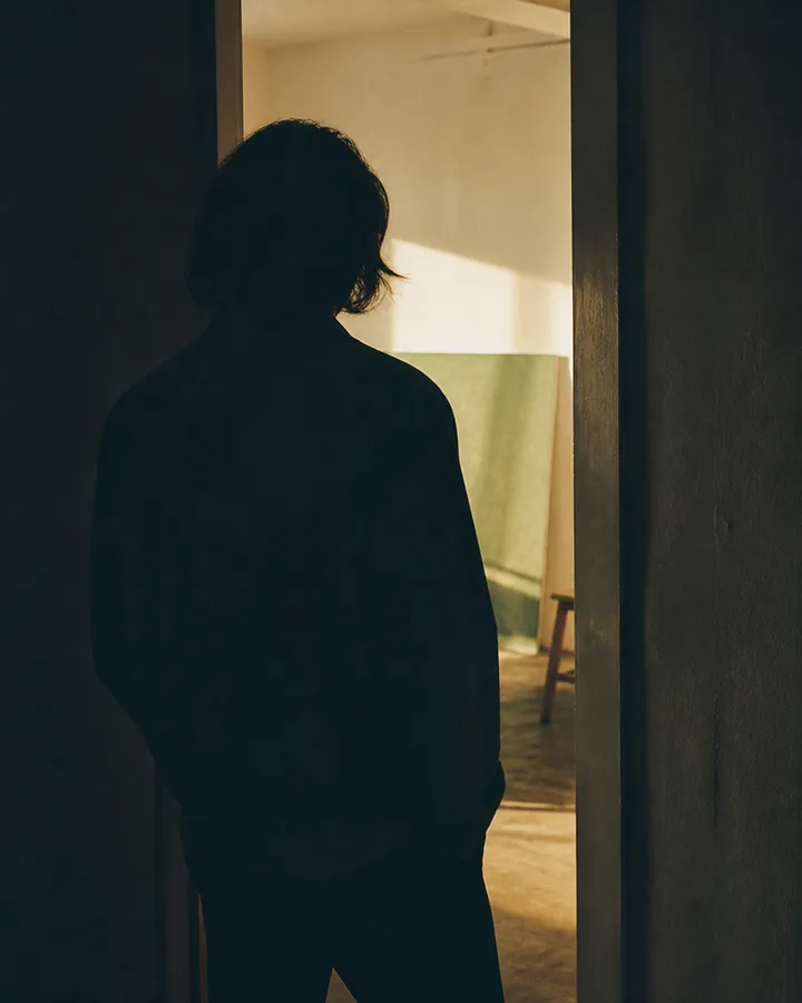 Generic generated silhouette showing the suggested placement for a personal portrait